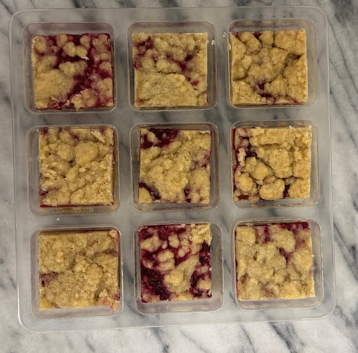 Squared GF raspberry crumble squares, 9-square box
