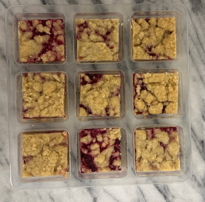 Squared GF raspberry crumble squares, 9-square box